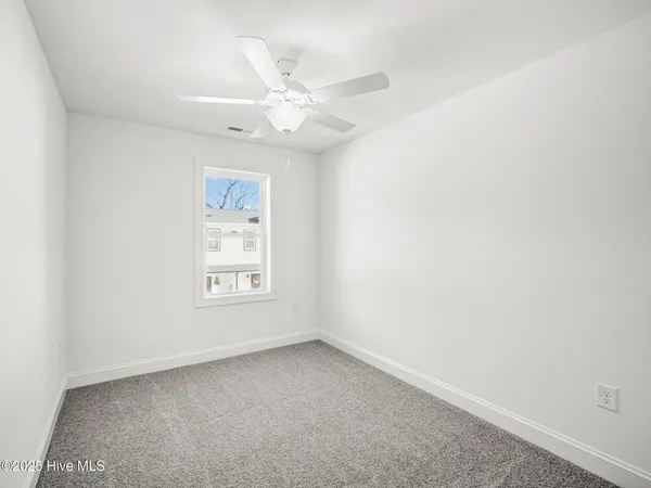 $335,000 | 249 Townhome Lane, Unit 249, Southern Pines, NC 28387