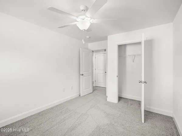 $335,000 | 249 Townhome Lane, Unit 249, Southern Pines, NC 28387