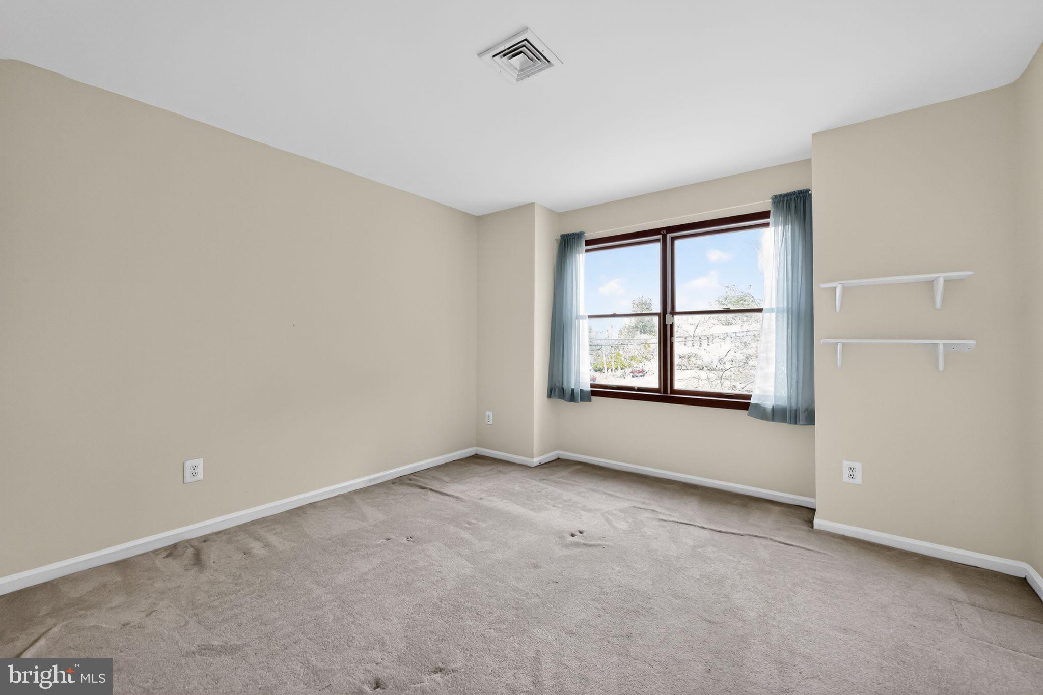 441 Oreland Mill Road Oreland, PA 19075 - Photo 18 of 27 Bedroom