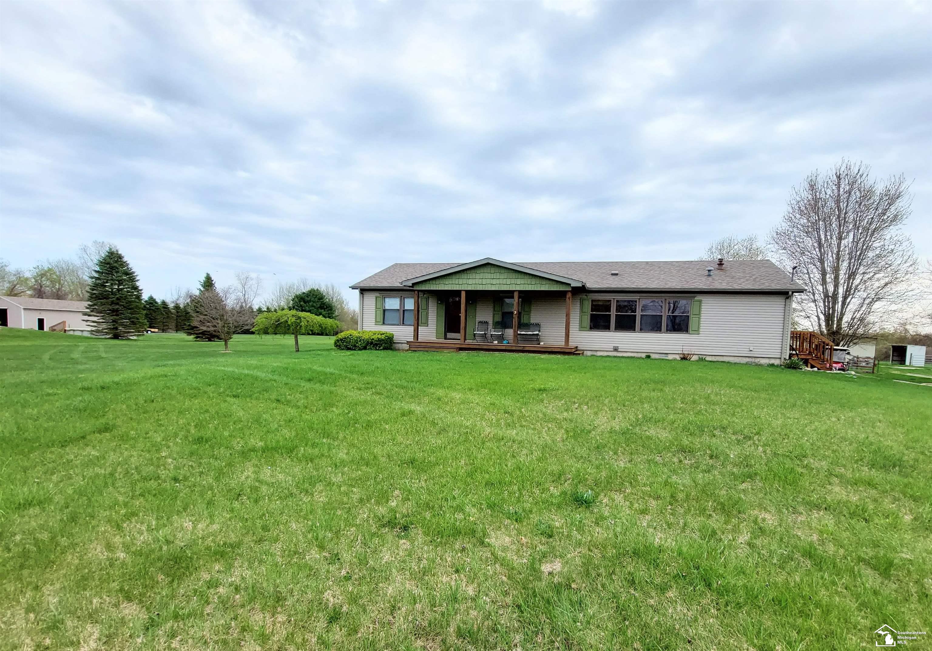 3155 Swartz Road La Salle, MI 48145 - Photo 2 of 25 50106427-1.JPG