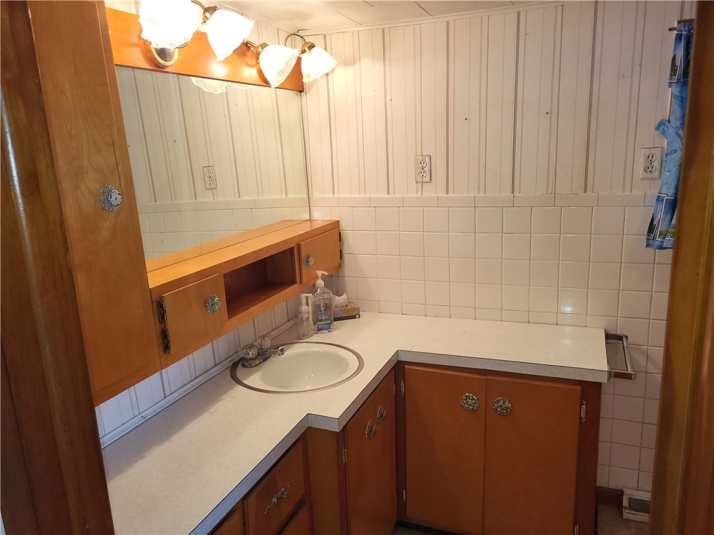 802 Indiana Street Edgewood, IL 62426 - Photo 28 of 37 Gallery Image 28