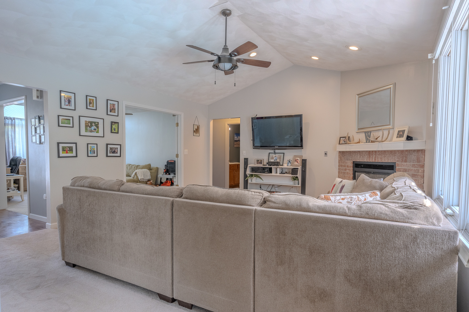 2013 Monterey Drive Springfield, IL 62711 - Photo 7 of 25 Gallery Image 7