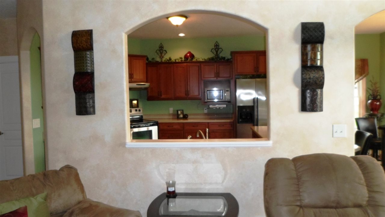 1017 Arthur Street Rochester, IN 46975 - Photo 5 of 17 Gallery Image 5