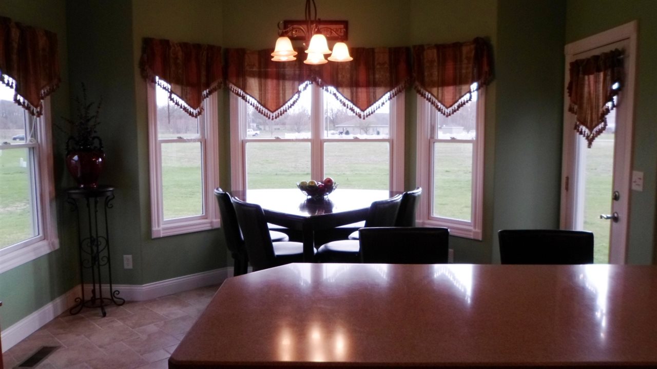 1017 Arthur Street Rochester, IN 46975 - Photo 8 of 17 Gallery Image 8