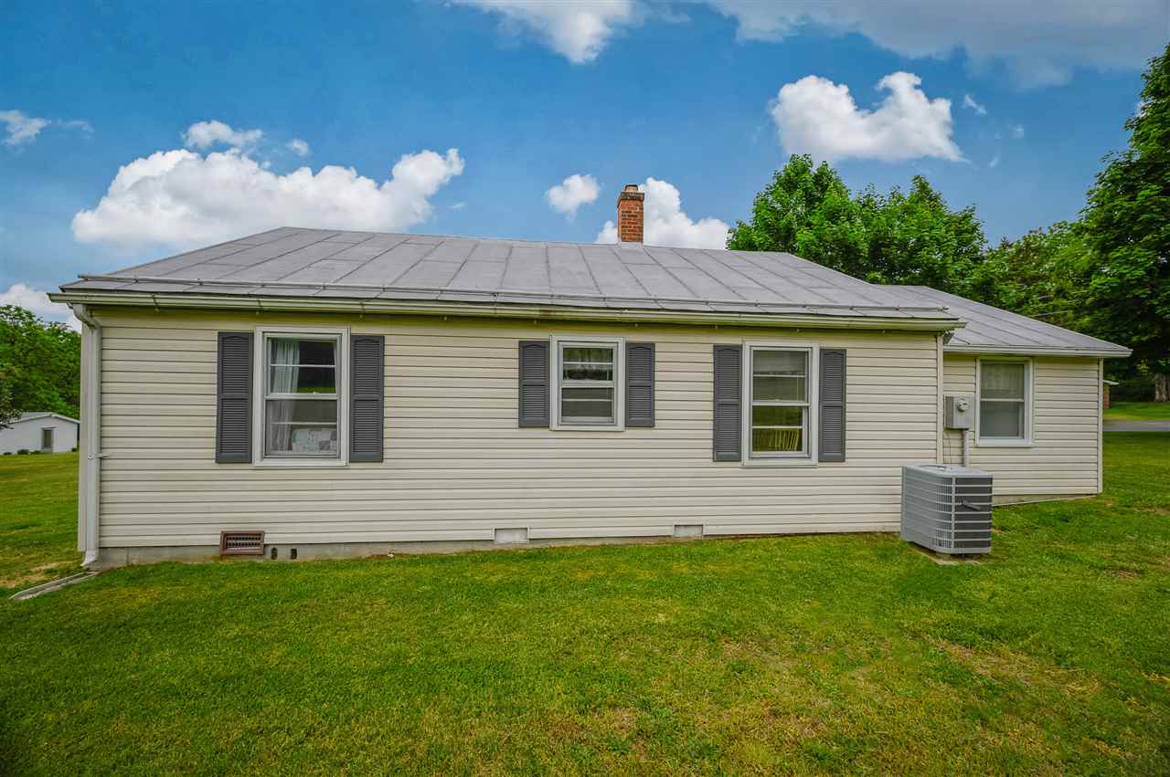 860 Fort Valley Road Fort Valley, VA 22652 - Photo 6 of 31 a view of a house with a backyard