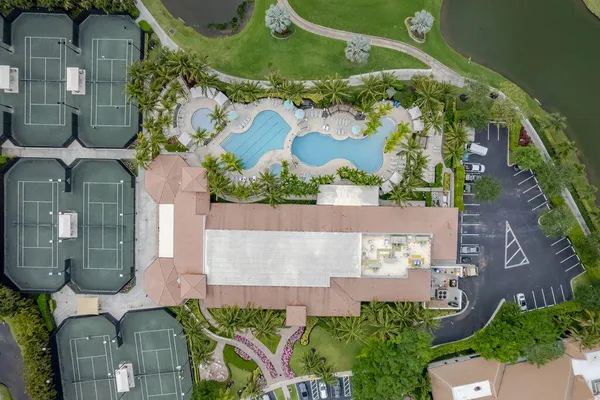 $260,000 | 8050 Aberdeen Drive, Unit 202, Boynton Beach, FL 33472