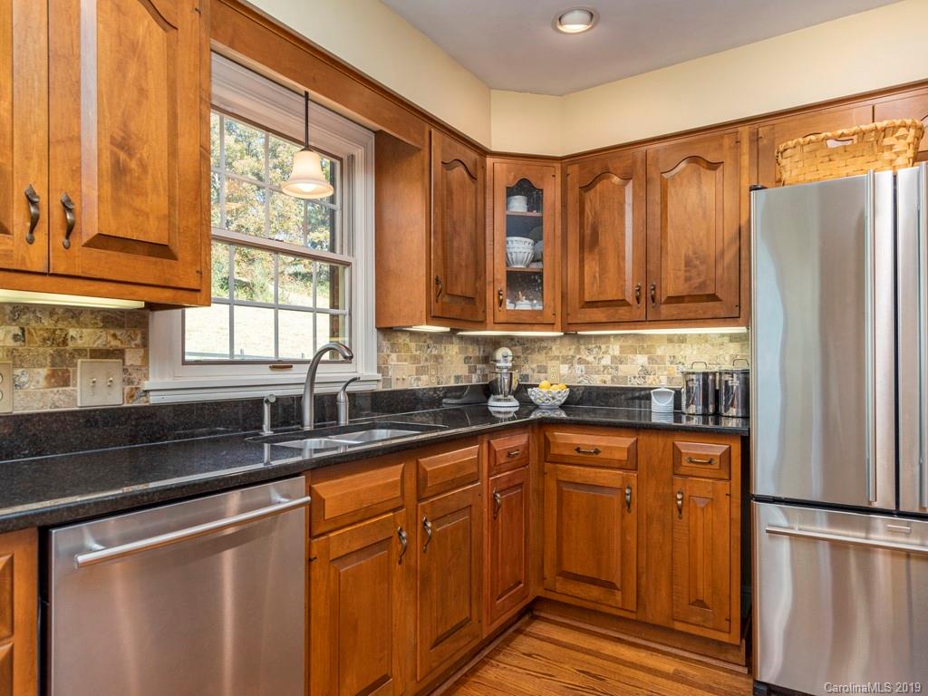 42 Brown Ridge Road Waynesville, NC 28785 - Photo 8 of 31