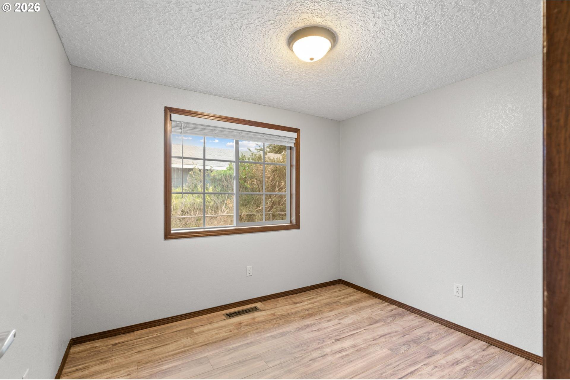 835 Southwest 13th Place Hermiston, OR 97838 - Photo 22 of 28 Gallery Image 22