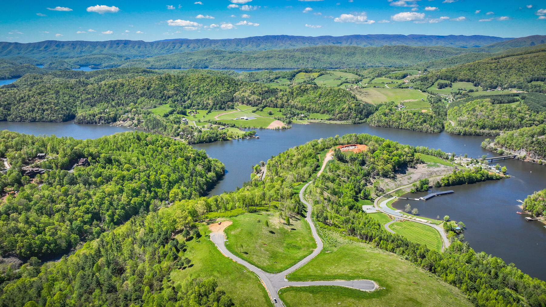 1298 Eagle Ridge Parkway, Unit 48 Butler, TN 37640 - Photo 1 of 16 105