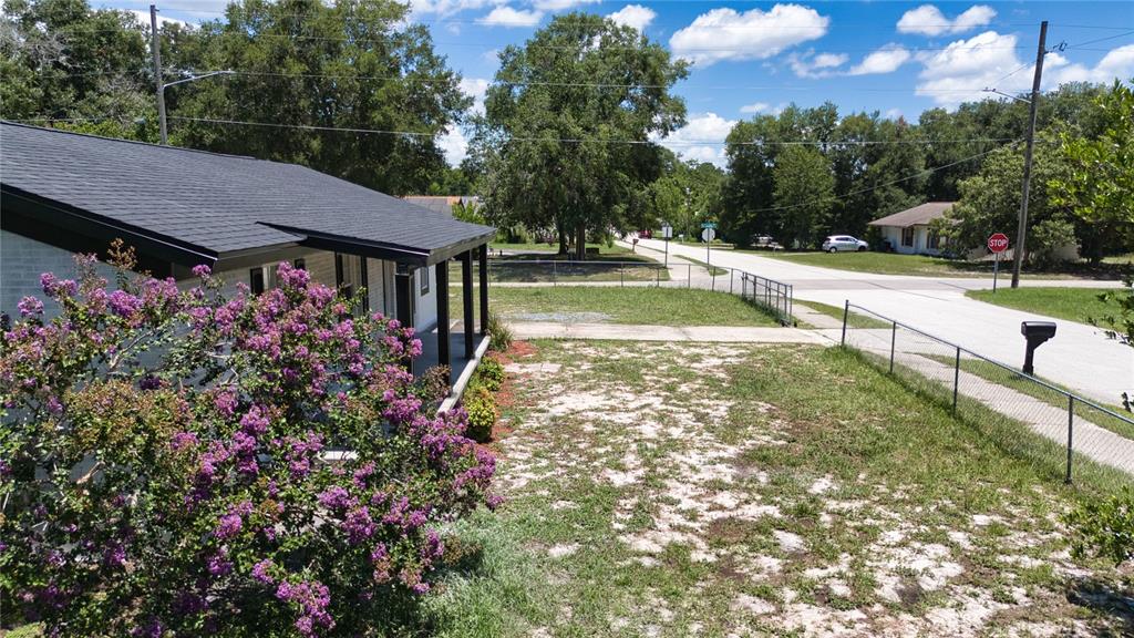 102 Amigos Road DeBary, FL 32713 - Photo 38 of 45