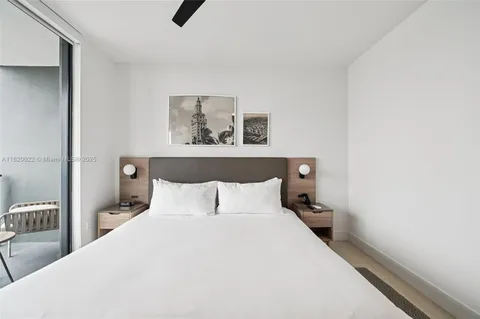 $590,000 | 159 Northeast 6th Street, Unit 3407, Miami, FL 33132