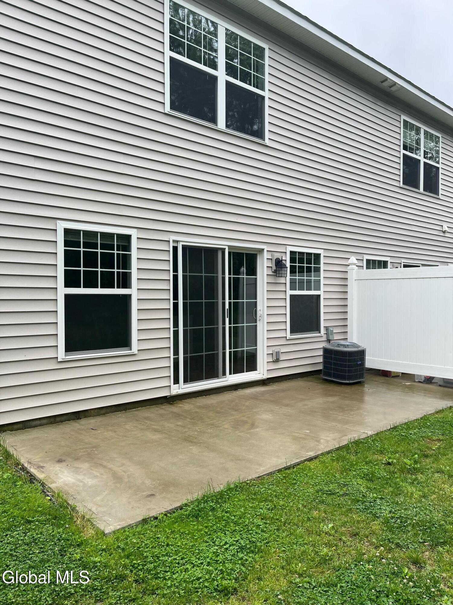 Rdg Manor, Unit 2010 Schenectady, NY 12309 - Photo 21 of 21 IMG_3060