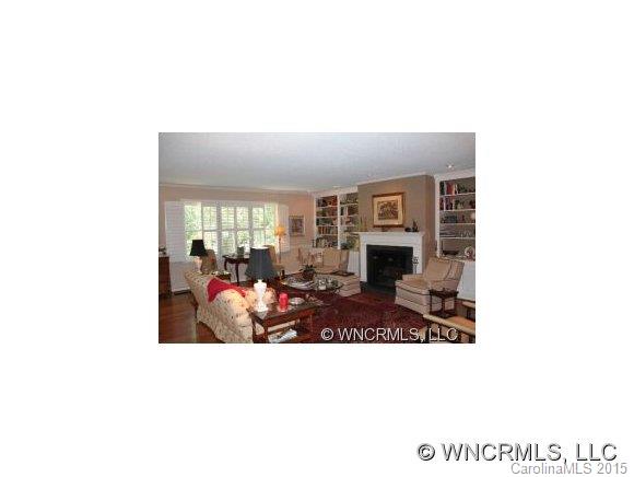 77 Chestnut Street, Unit 203 Tryon, NC 28782 - Photo 3 of 15