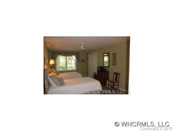 77 Chestnut Street, Unit 203 Tryon, NC 28782 - Photo 8 of 15
