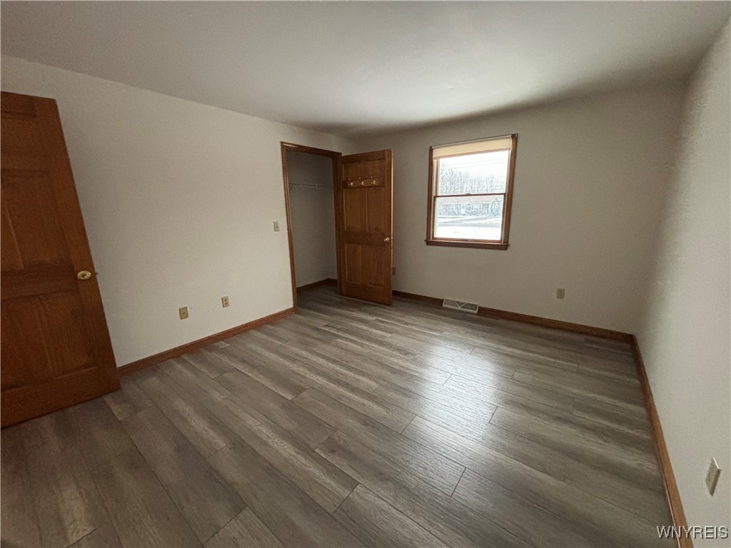 6702 Minnick Road Lockport Town, NY 14094 - Photo 19 of 38