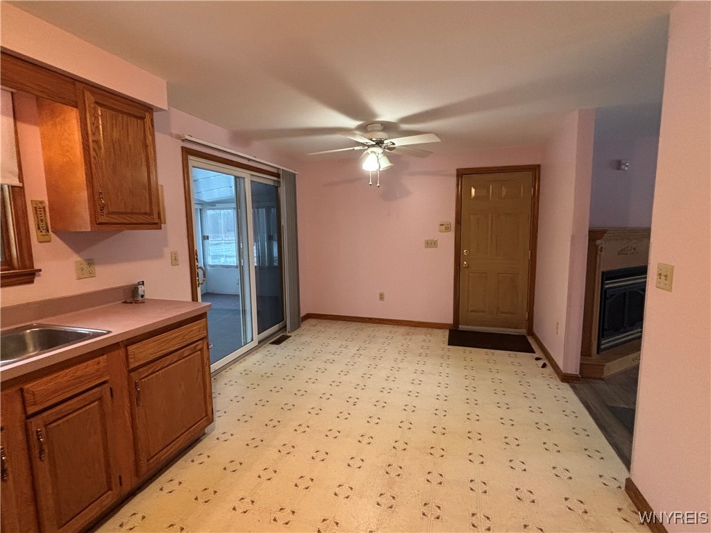 6702 Minnick Road Lockport Town, NY 14094 - Photo 8 of 38