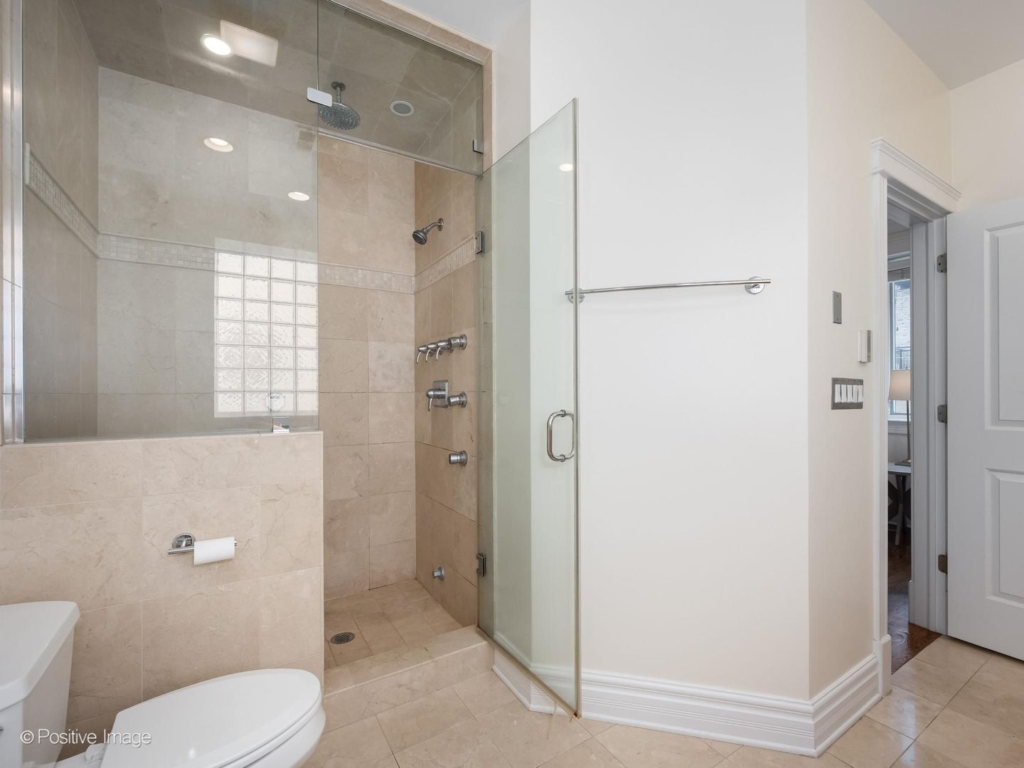 1037 West Monroe Street, Unit 3 Chicago, IL 60607 - Photo 11 of 16 Gallery Image 11