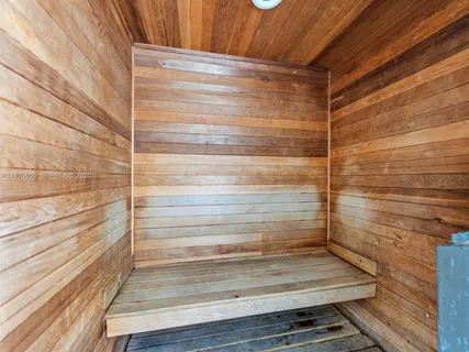 $925,000 | 5900 Collins Avenue, Unit 1201, Miami Beach, FL 33140