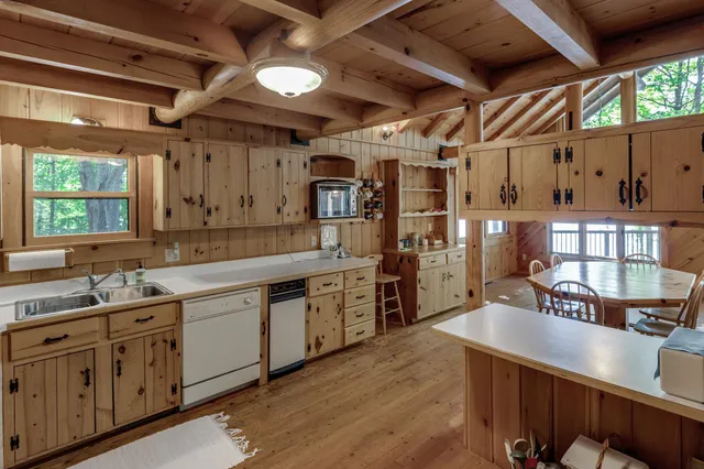 $899,000 | 5874 Mirabella Trail Northeast, Longville, MN 56655