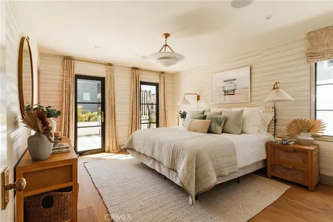 $5,750,000 | 429 20th Street, Manhattan Beach, CA 90266