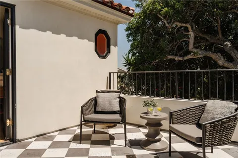 $5,750,000 | 429 20th Street, Manhattan Beach, CA 90266