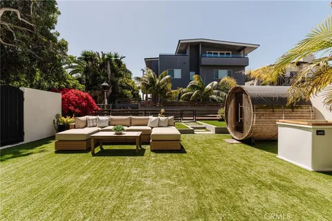 $5,750,000 | 429 20th Street, Manhattan Beach, CA 90266
