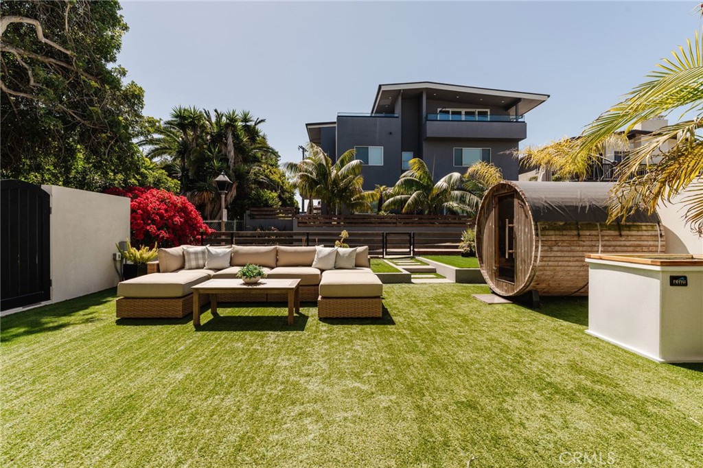 429 20th Street Manhattan Beach, CA 90266 - Photo 35 of 57 a outdoor space with patio furniture