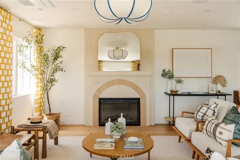 $5,750,000 | 429 20th Street, Manhattan Beach, CA 90266