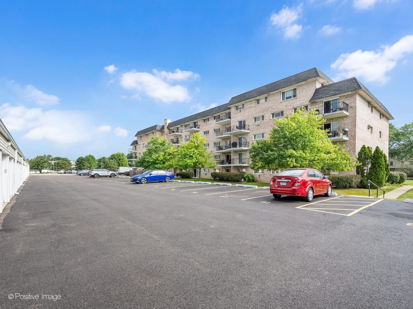 1000 South Lorraine Road, Unit 104 Wheaton, IL 60189 - Photo 20 of 21 Gallery Image 20