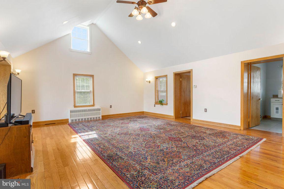 1241 Grandview Road Hanover, PA 17331 - Photo 13 of 38