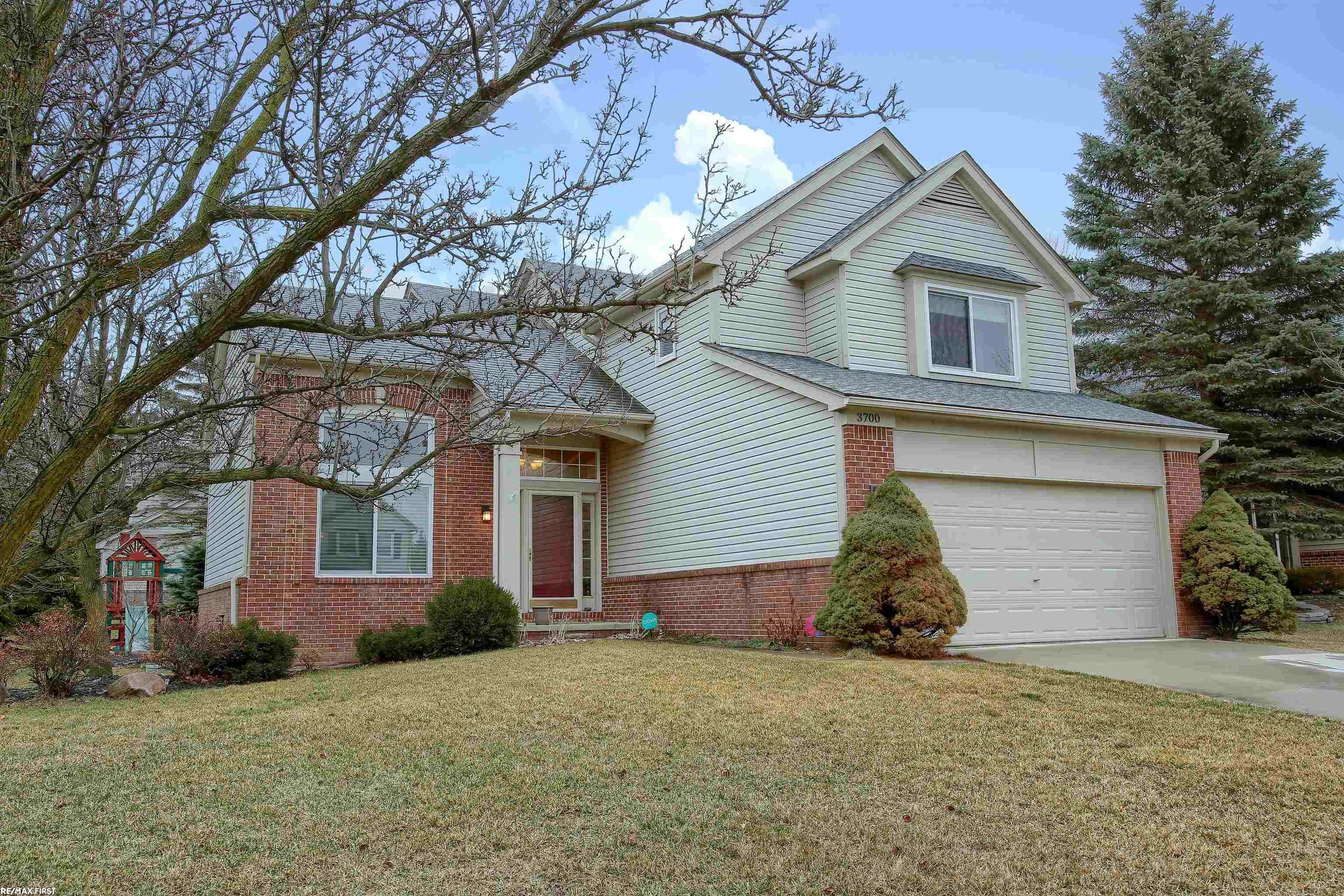 3700 Normandy Drive Rochester, MI 48306 - Photo 2 of 32