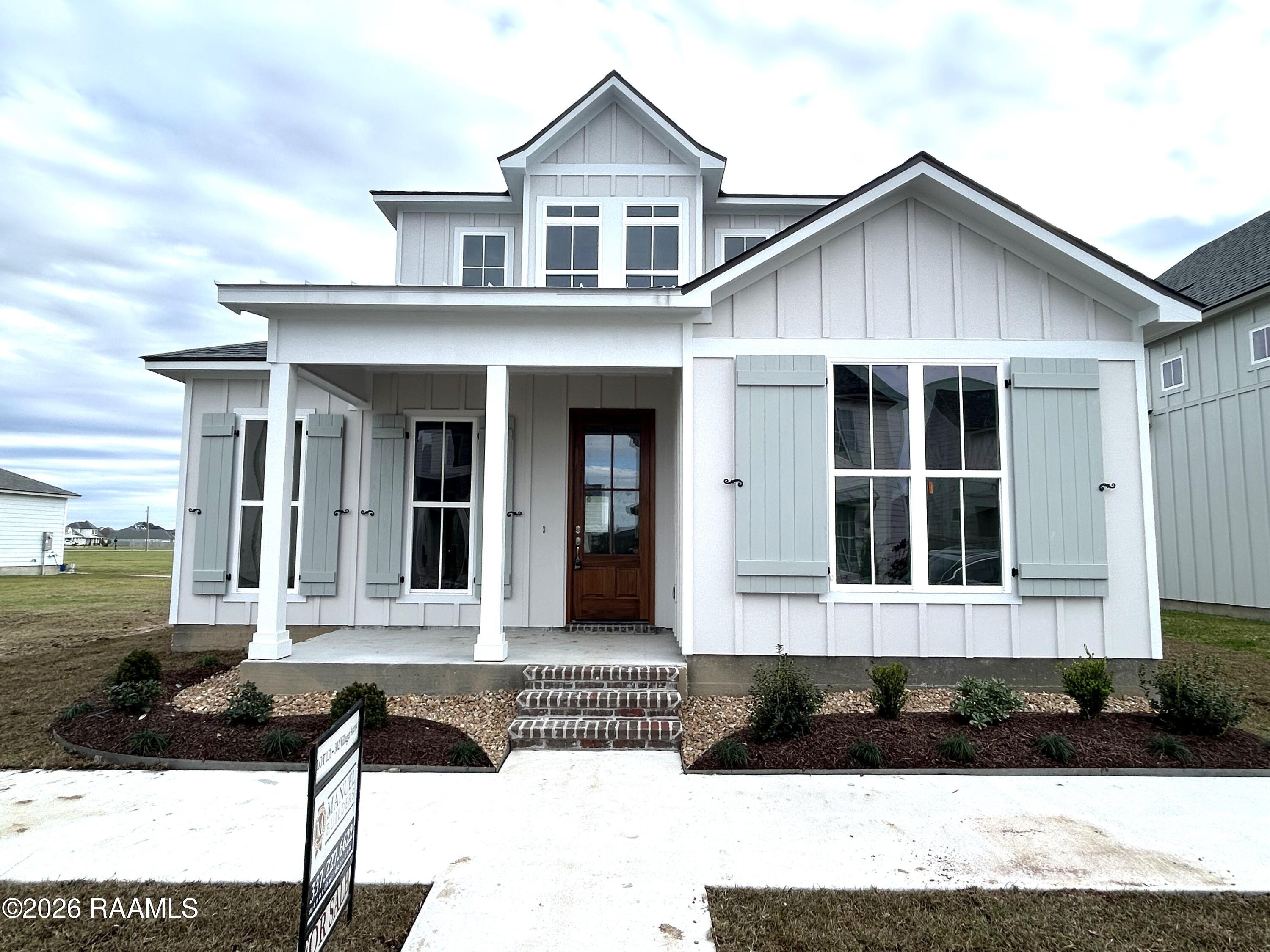 302 Villager Avenue Scott, LA 70583 - Photo 3 of 28 IMG_1911