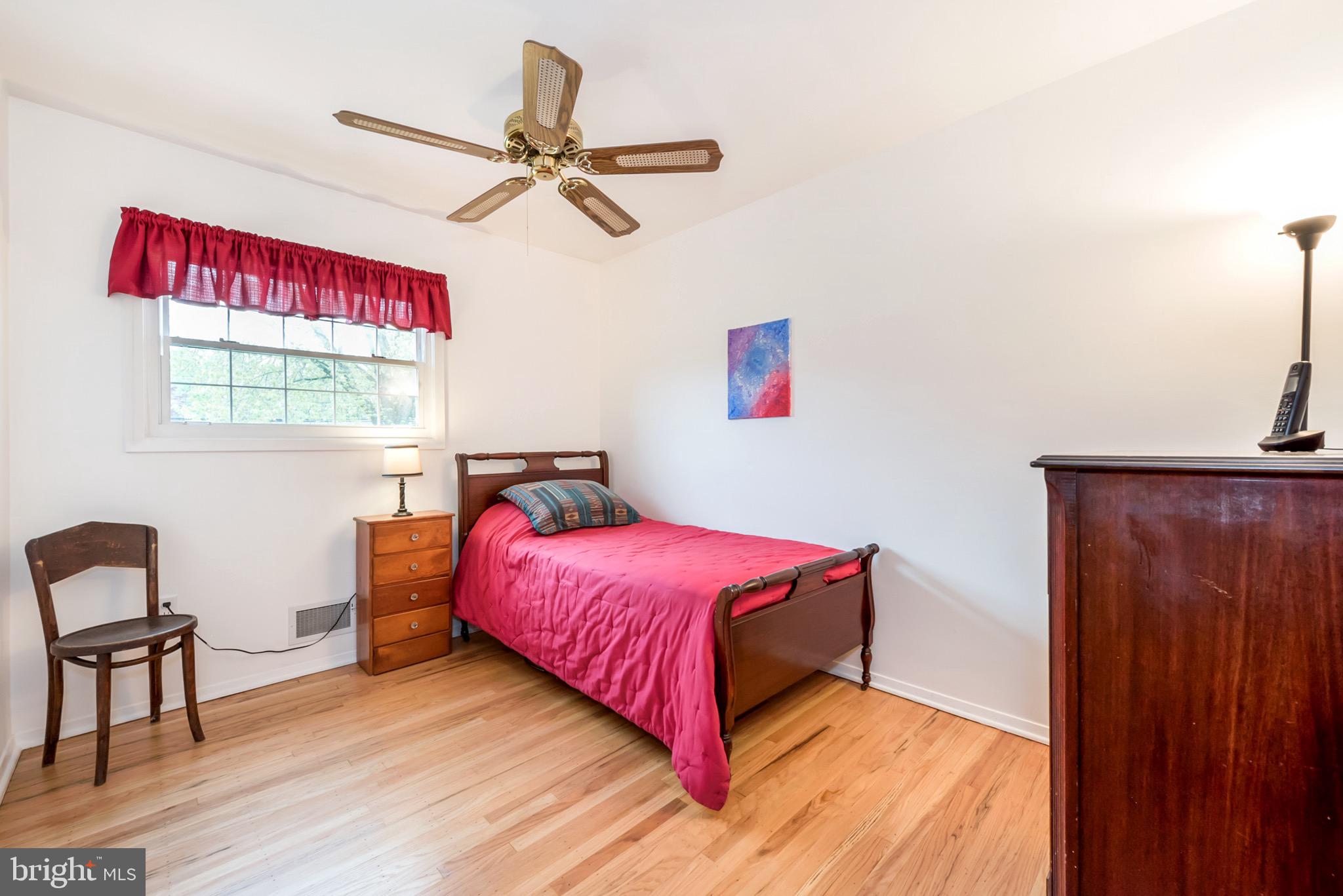 97 Upper Ferry Road Ewing, NJ 08628 - Photo 17 of 33 Bedroom 3