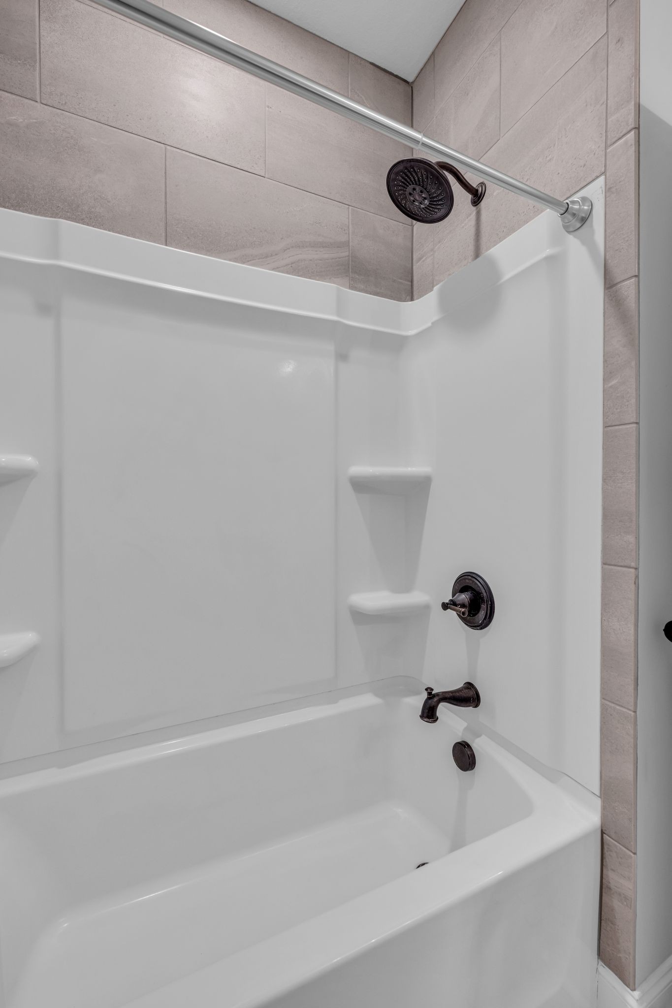 1277 Lecomte Road Dickson, TN 37055 - Photo 20 of 30 a bathroom with a bathtub