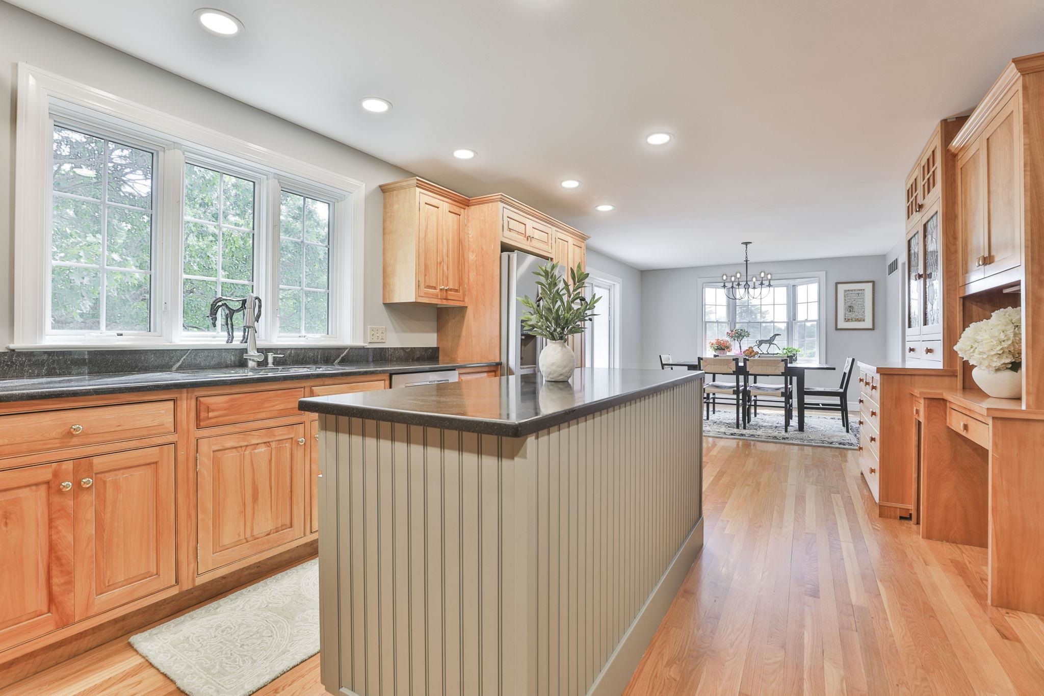 66 A Merrimack Street Amherst, NH 03031 - Photo 33 of 59