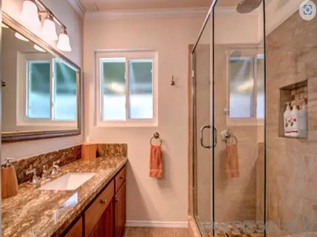 $3,200,000 | 5512 Candlelight Drive, La Jolla, CA 92037