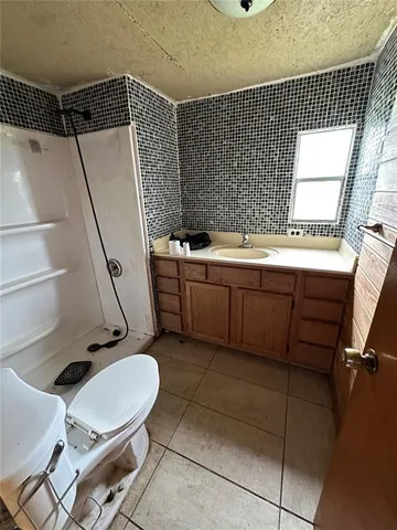 $200,000 | 2856 10th Street, Orlando, FL 32820