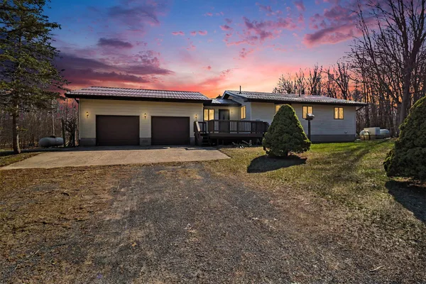 $274,900 | 10103 West 40th Street, Branch, MI 49402