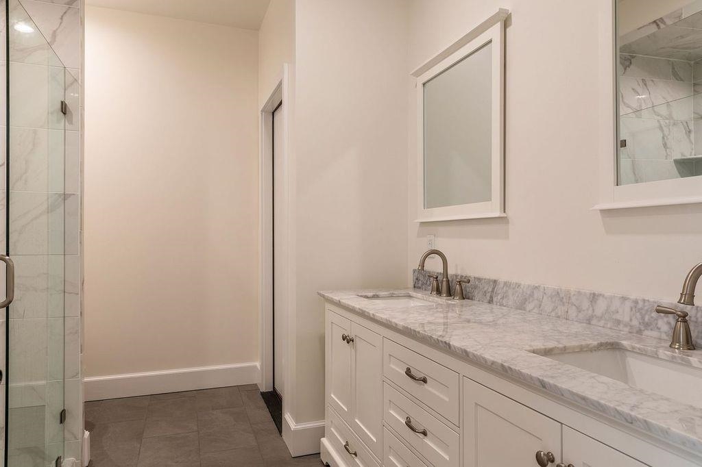 21 Central Street Woodstock, VT 05091 - Photo 17 of 25