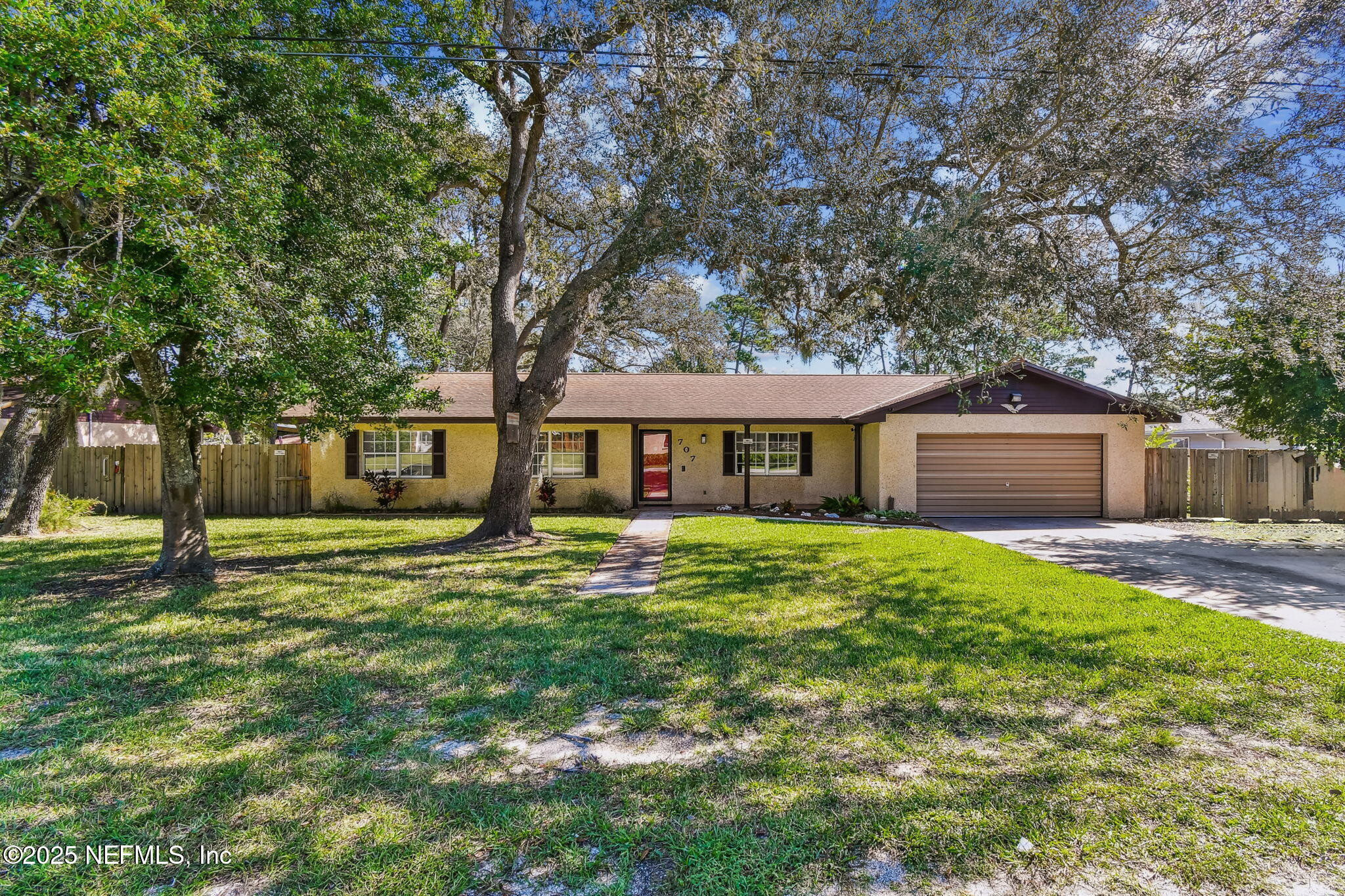 707 Queen Road St. Augustine, FL 32086 - Photo 3 of 57 3-DSC_4777