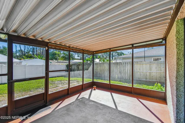 a view of a garden with a backyard