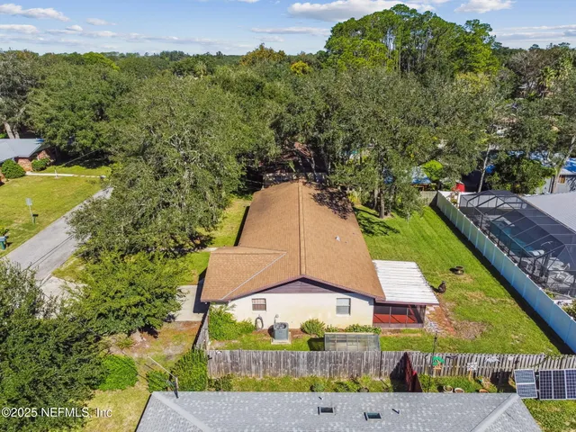 a view of an outdoor space and a yard