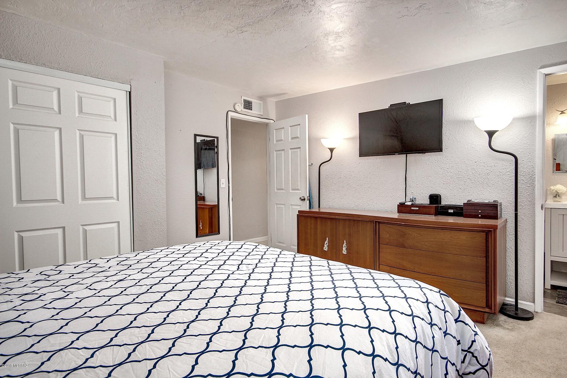 7471 East Random Ridge Drive Tucson, AZ 85710 - Photo 14 of 29