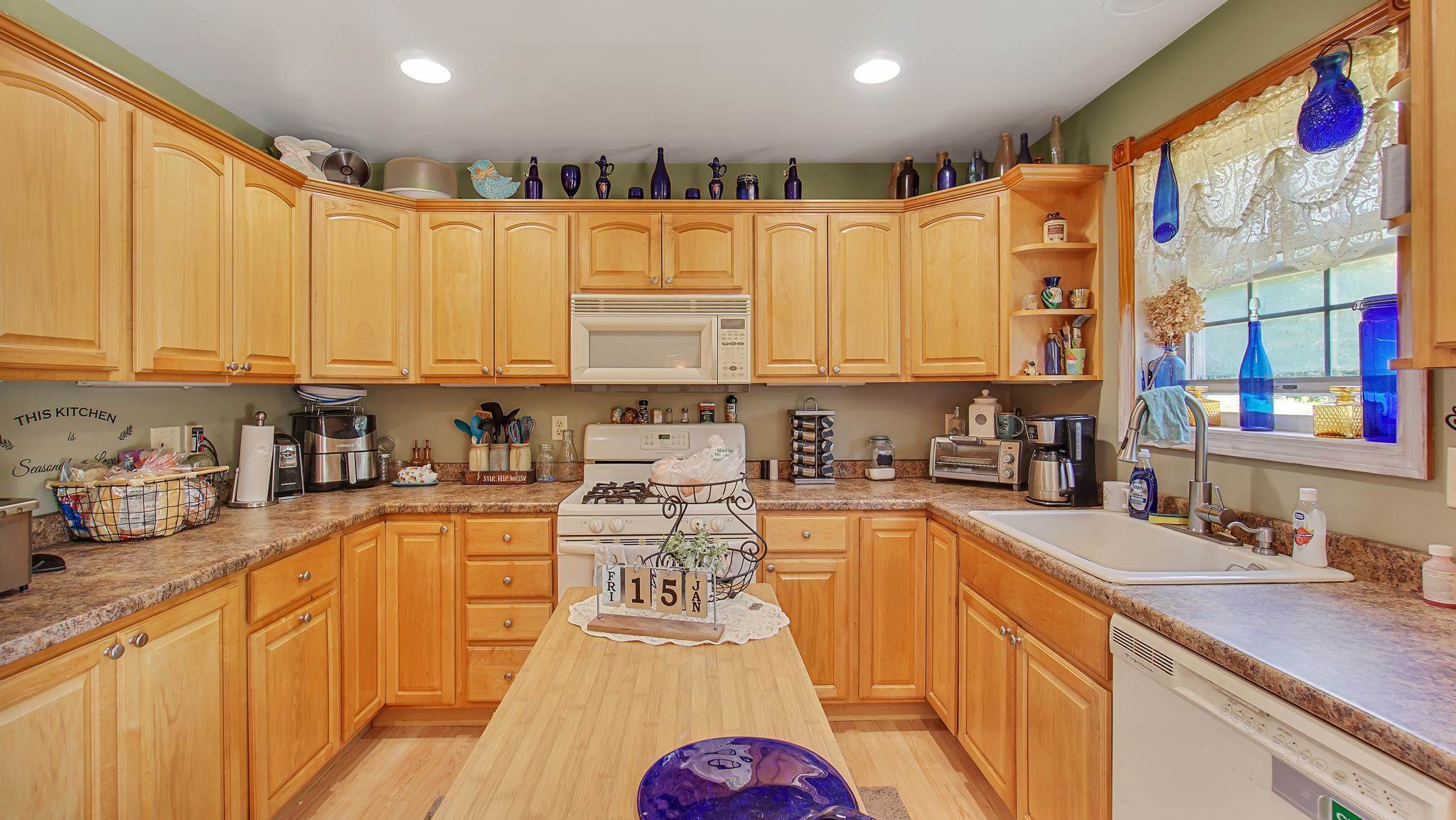 39 Devino Road Milton, VT 05468 - Photo 10 of 40 Gallery Image 10