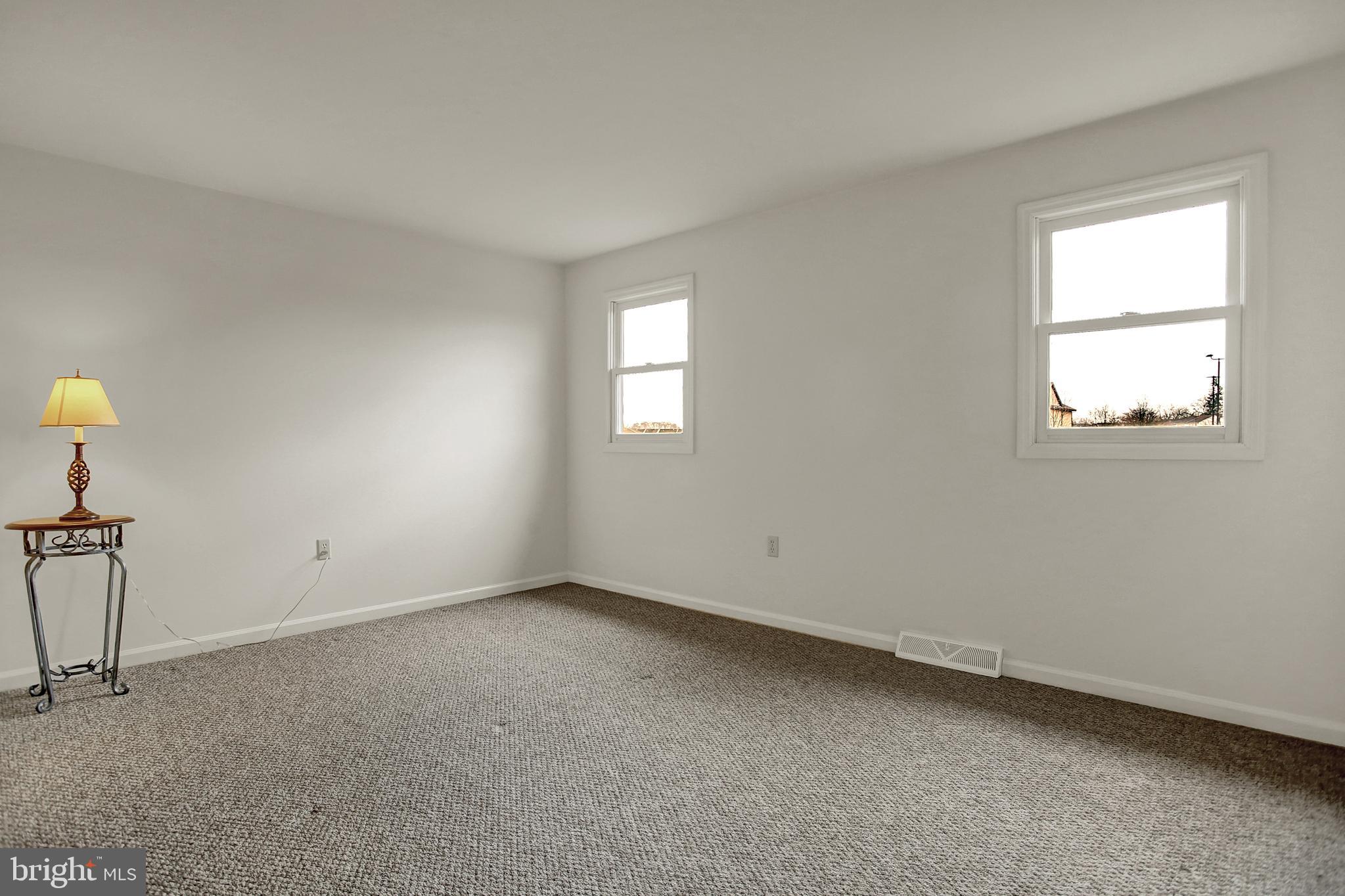 2154 Walnut Street Lebanon, PA 17042 - Photo 16 of 19 bedroom 2