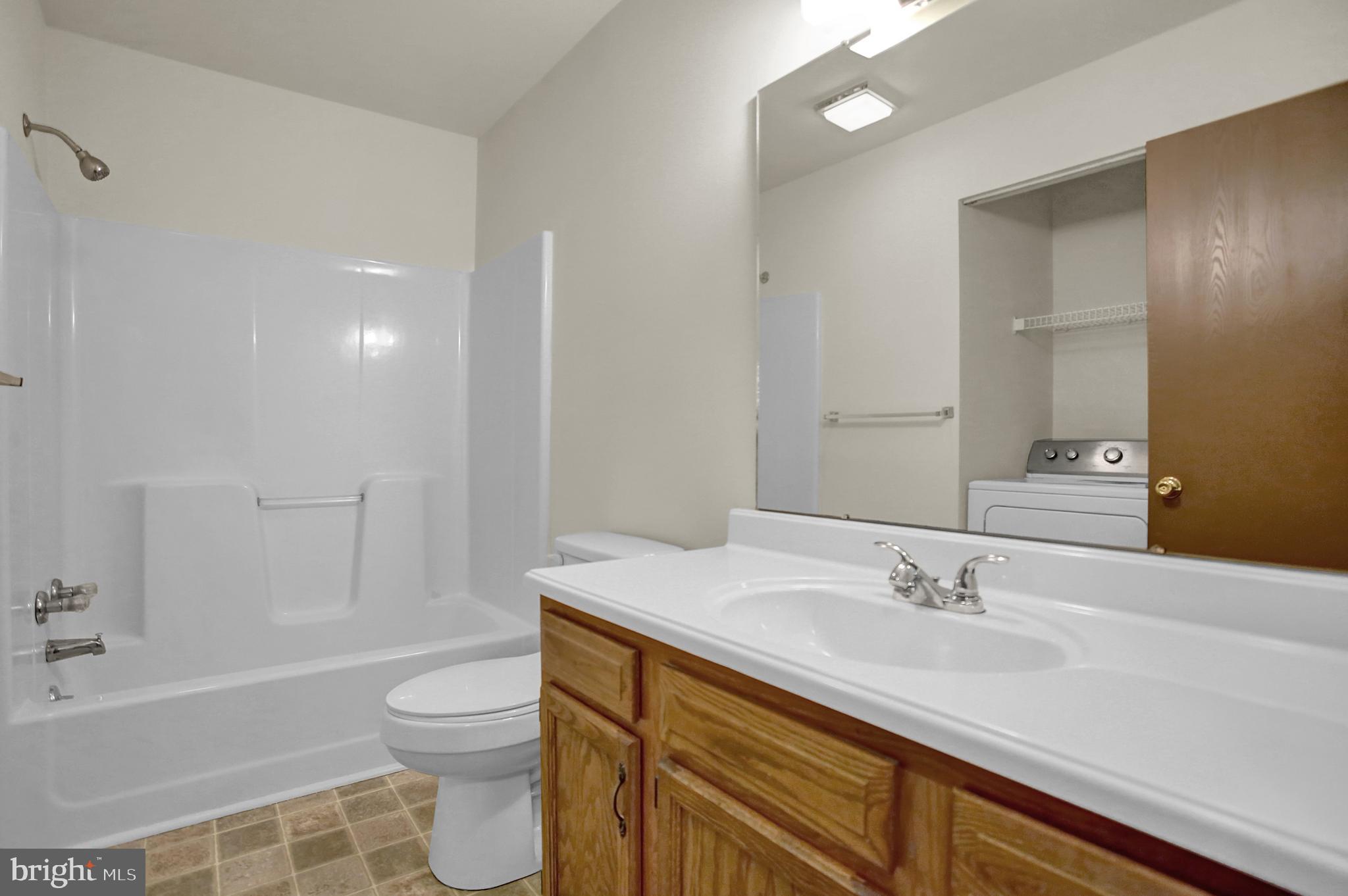 2154 Walnut Street Lebanon, PA 17042 - Photo 10 of 19 1st floor bath