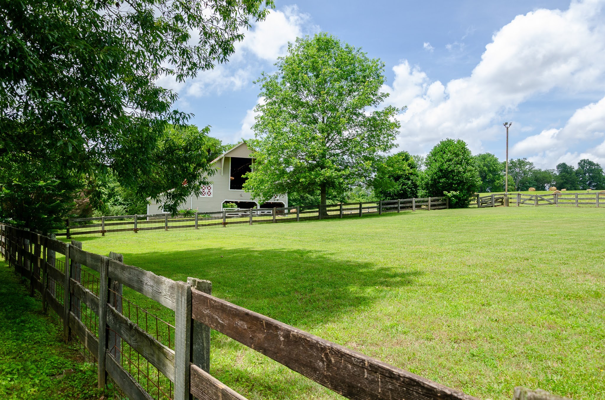 4929 Snow Creek Road Santa Fe, TN 38482 - Photo 31 of 59