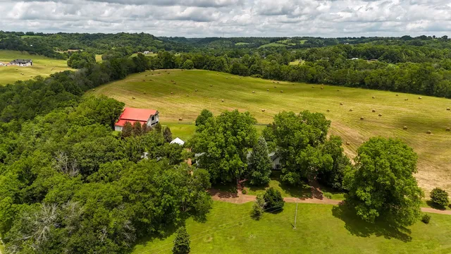 $2,599,000 | 4929 Snow Creek Road, Santa Fe, TN 38482