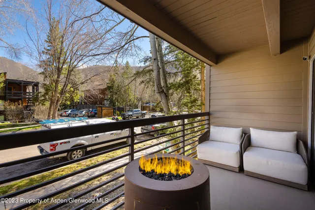 $30,000 | 825 East Hopkins Avenue, Unit 2N, Aspen, CO 81611
