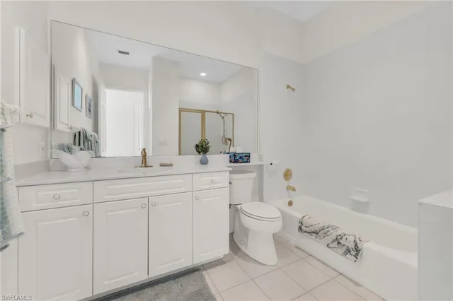 $2,500,000 | 1701 Gulfstar Drive South, Unit 103, Naples, FL 34112